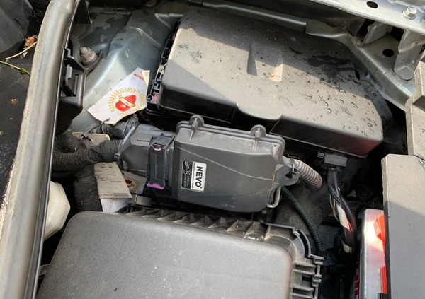 Toyota Auris cena 22900 przebieg: 200000, rok produkcji 2008 z Warszawa małe 37
